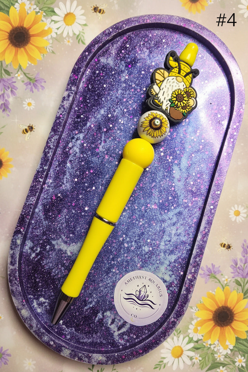 Golden Bloom Gnome Pen